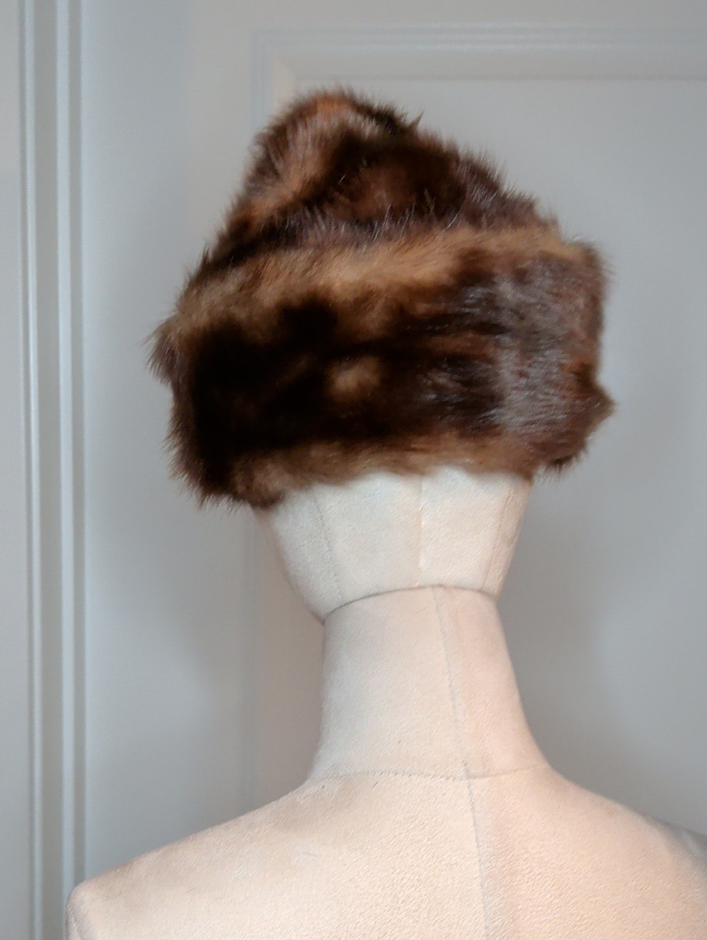 Vintage 60s Women's KM Russian Hat Real Fur Ushanka Dark Brown Mid Century 22" - Picture 5 of 12